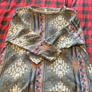 Women’s size XL long sleeve top